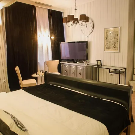 Hotel Scala City Center