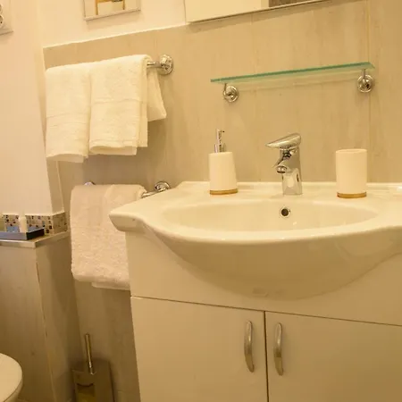 Hotel Scala City Center