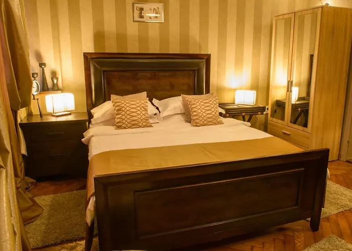 Hotel Scala City Center