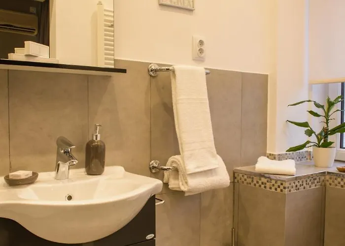 Scala City Center Hotel